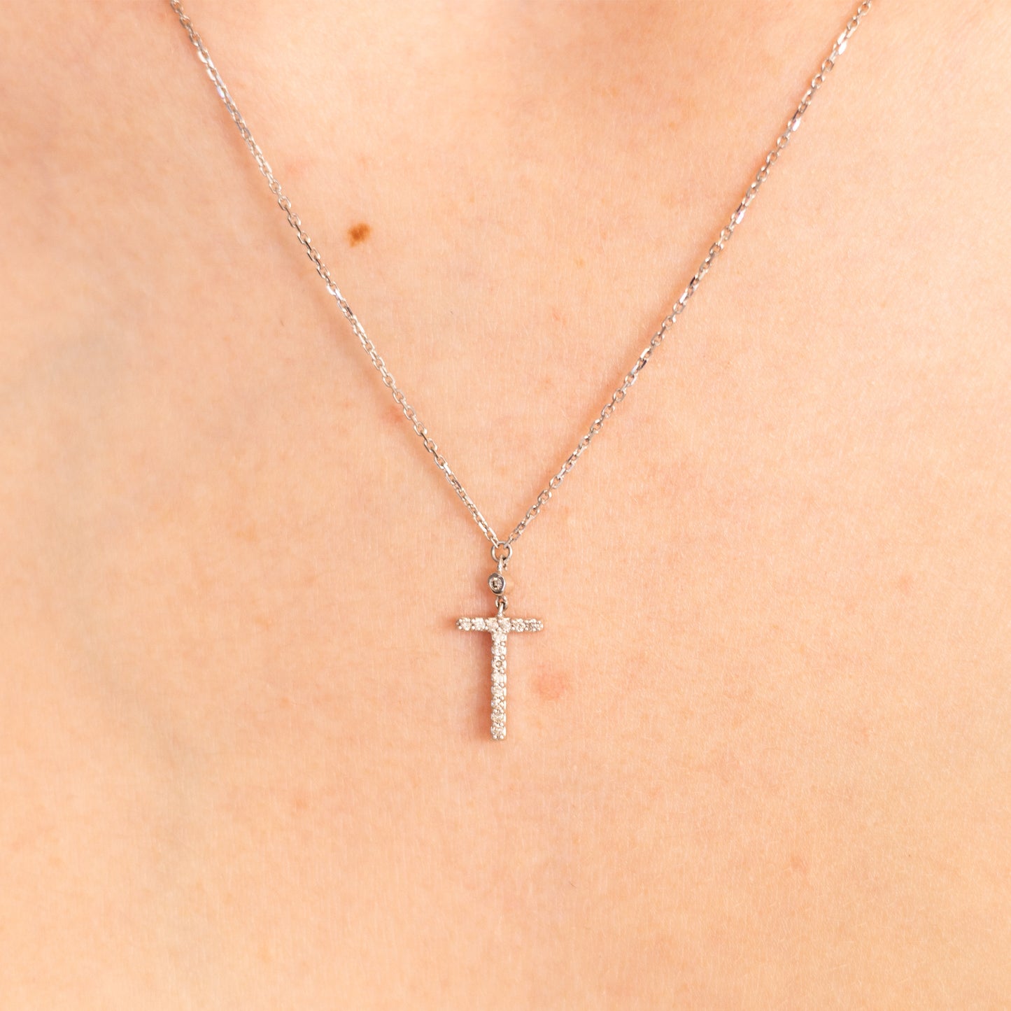 Cruz de diamantes