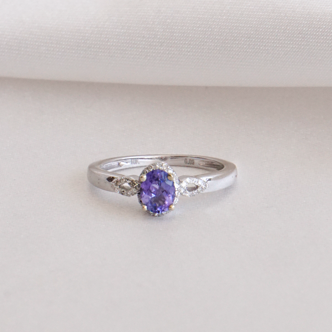 Anillo Tanzanita y Diamante