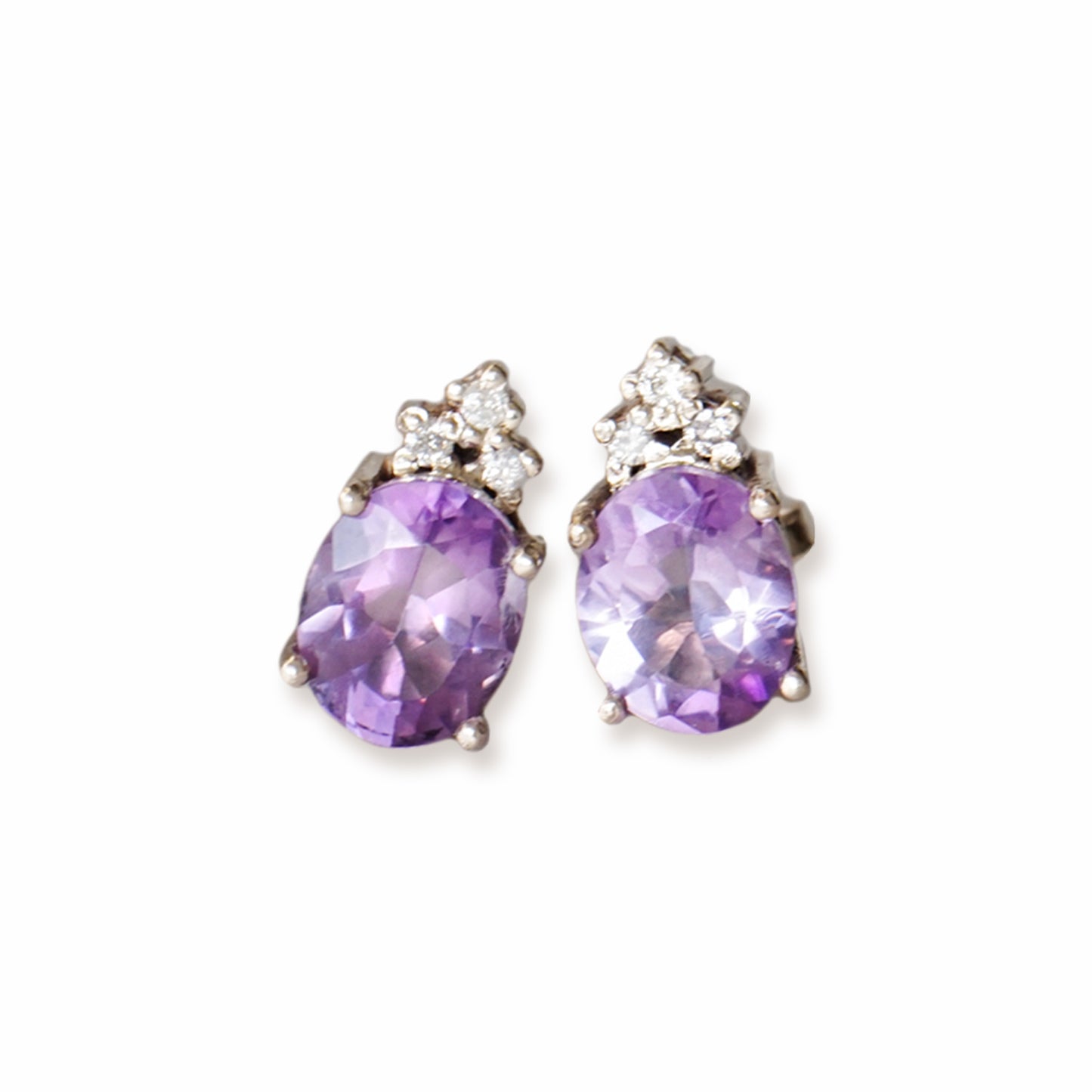 Aretes Stud Amatista Oval Accent