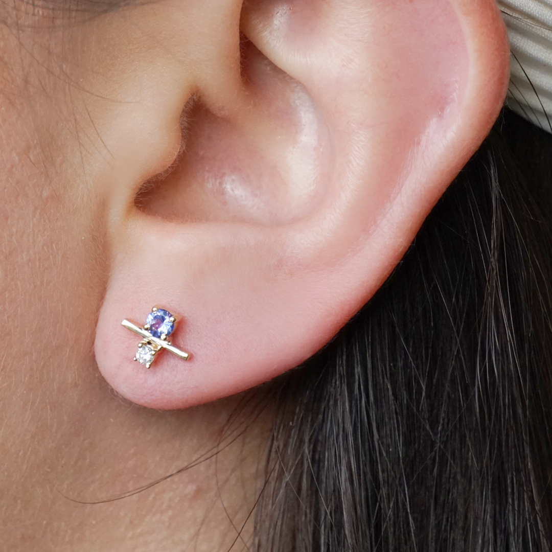 Aretes Stud Barra
