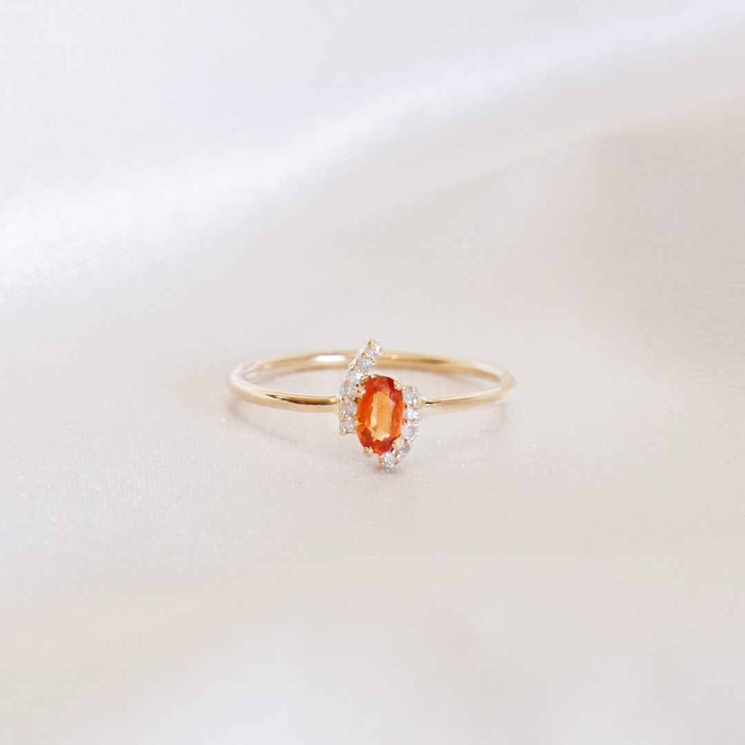 Anillo Contorno Oval